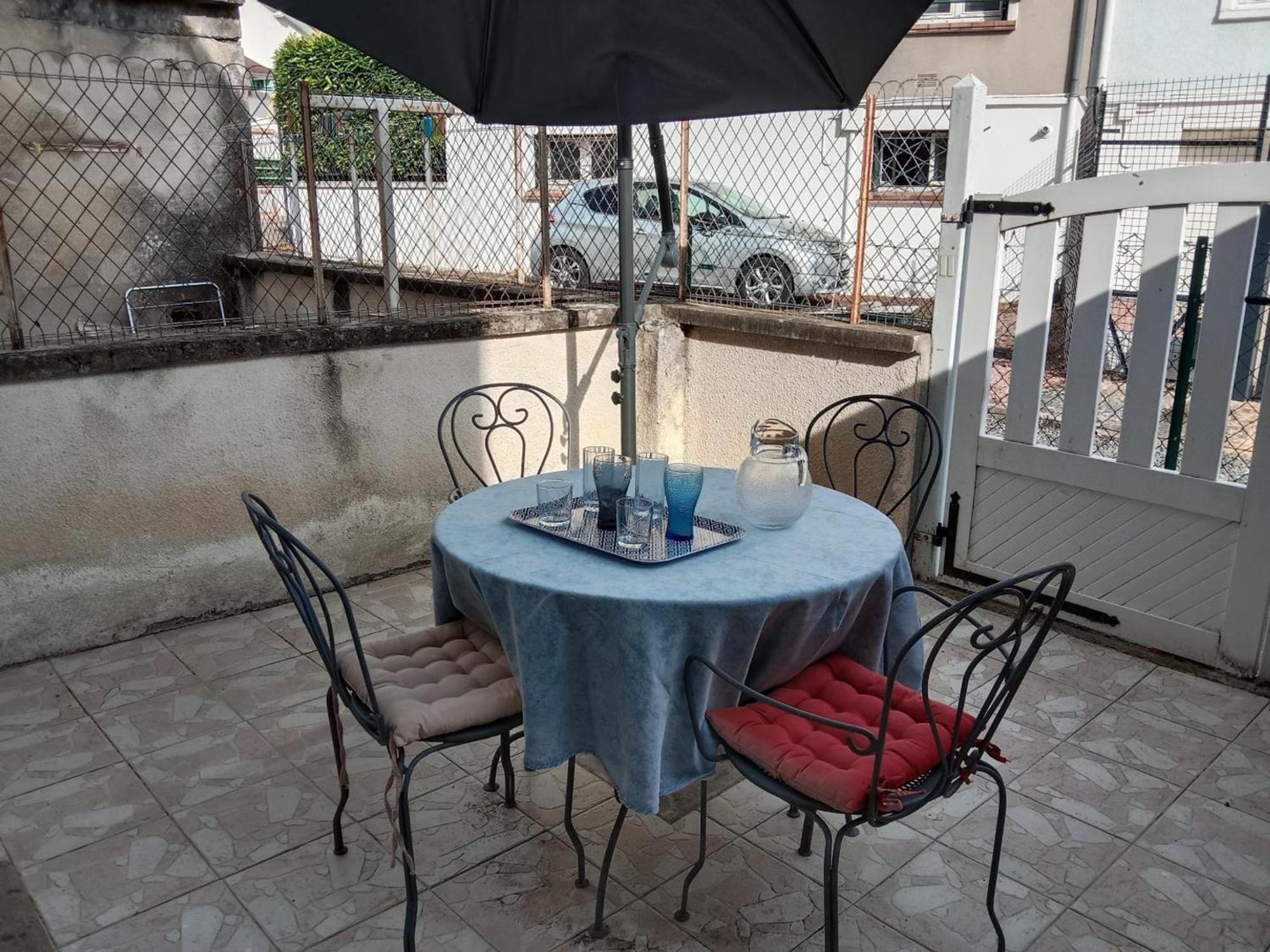 Maison Renovee Proche Vichy : 3 Chambres, Cour Fermee, Tout Inclus, Ideal Curistes Et Activites Naturelles - Fr-1-489-481 Bellerive-sur-Allier Extérieur photo